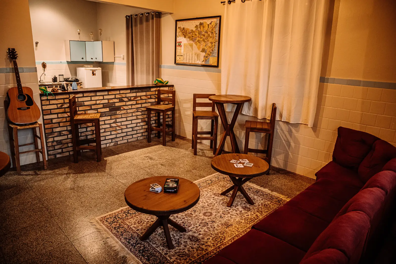 Sala de convivência do Hotel Manenti